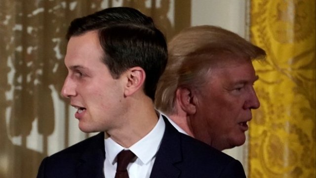 <p>
	Президентският зет и съветник Джаред Кушнер. <em>Снимка: архив Ройтерс</em></p>
