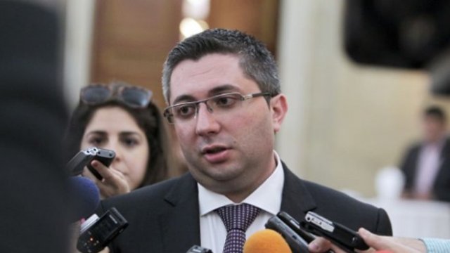 <p>
	Министърът на регионалното развитие и благоустройството Николай Нанков. <em>Снимка: БТА</em></p>
