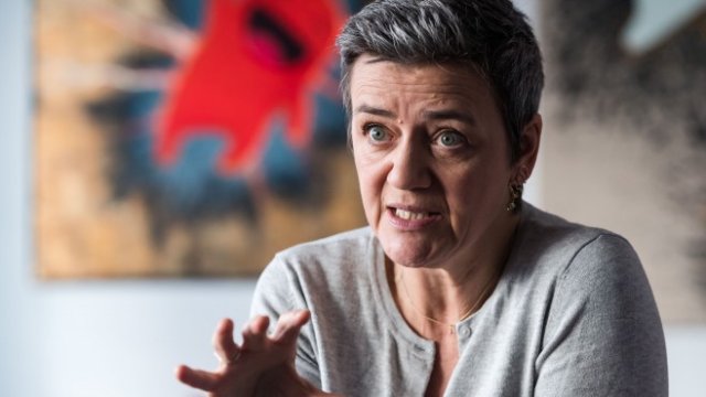 <p>
	Комисарят по конкуренцията&nbsp;на Европейския съюз&nbsp;Маргрете Вестагер. <em>Снимка: Bloomberg LP</em></p>
