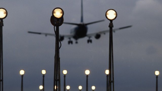 <p>
	Европа не се възползва ефективно от &quot;единното&quot; небе.<em> Снимка ЕК</em></p>
