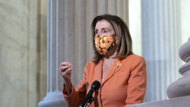 <p>
	<em>Нанси Пелоси. Снимка: Bloomberg L.P.</em></p>
