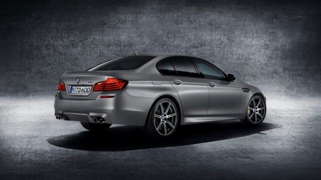 <p>
	<em>Снимка: BMW</em></p>
