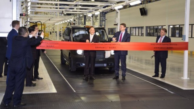 <p>
	<em>Снимка: London Taxi Company Facebook Page</em></p>
