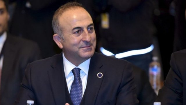 <p>
	Министърът на външните работи на Турция Мевлют Чавушоглу. <em>Снимка: архив Ройтерс</em></p>
