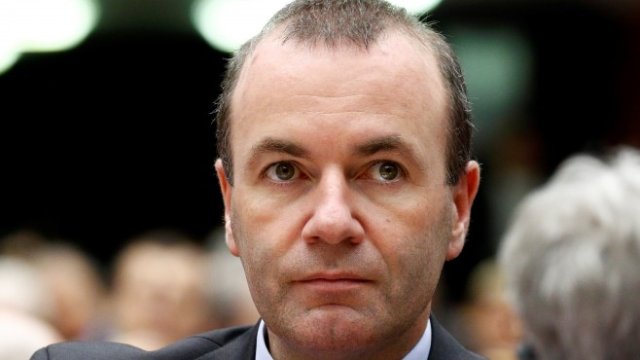 <p>
	Манфред Вебер. <em>Снимка: Ройтерс</em></p>
