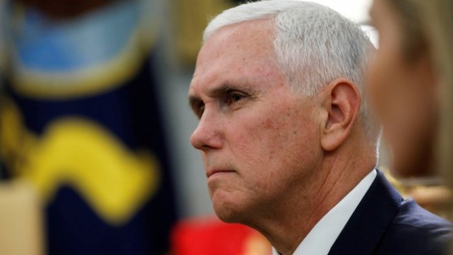 <p>
	Американският вицепрезидент Майк Пенс. <em>Снимка: Ройтерс</em></p>
