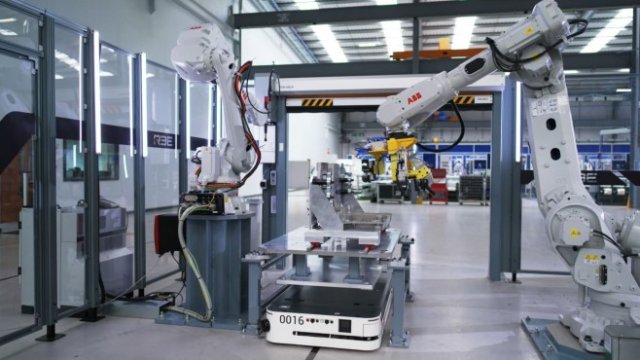 <p>
	<em>Снимка:&nbsp;</em><em>REE Automotive</em></p>
