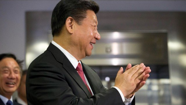 <p>
	Президентът Си Дзинпин.&nbsp;<em>Снимка: архив Ройтерс</em></p>
