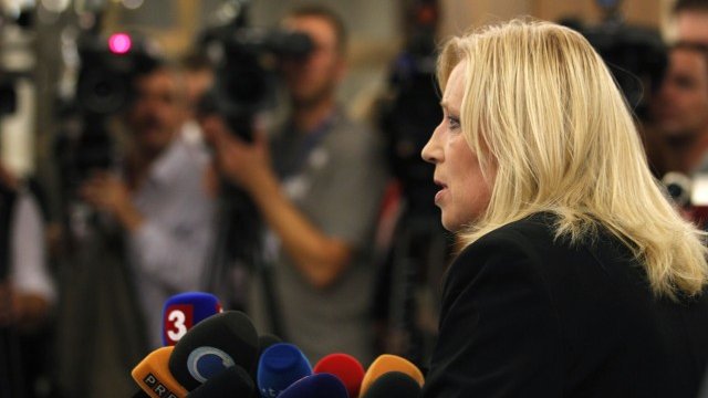 <p>
	Правителството на премиера&nbsp;Ивета Радичова загуби вота на доверие. <em>Снимка: Ройтерс</em></p>
