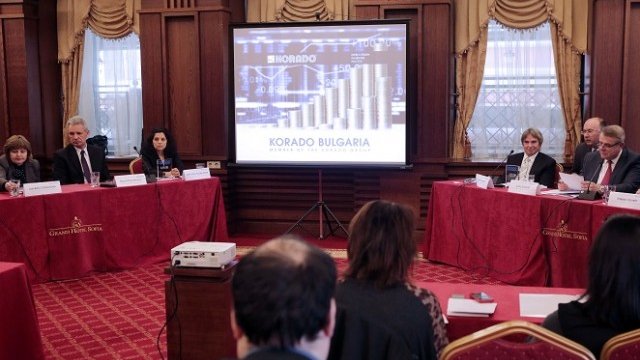 <p style="text-align: justify;">
	Корадо представя годишните си финансови резултати. <em>Снимка: Корадо България АД</em></p>
