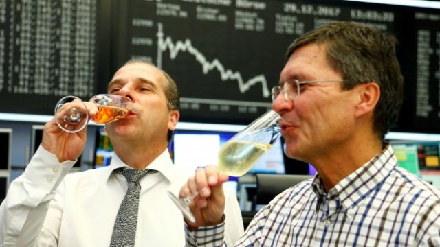 <p>
	Борсата във Франкфурт. <em>Снимка: архив Ройтерс</em></p>
