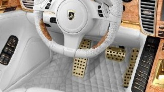 <p>
	<em>Снимка: Porsche</em></p>
