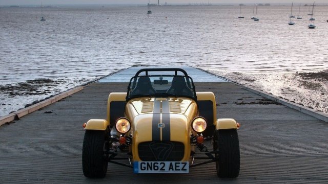 <p>
	Caterham Supersport R. Снимка: Caterham</p>
