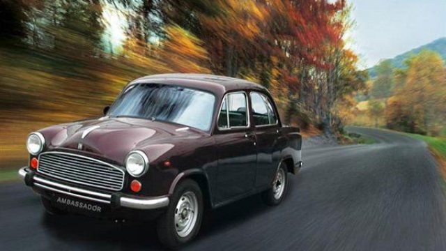 <p>
	Седанът Ambassador. <em>Снимка: Hindustan Motors</em></p>

