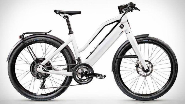 <p>
	<em>Снимка: Stromer Facebook page</em></p>
