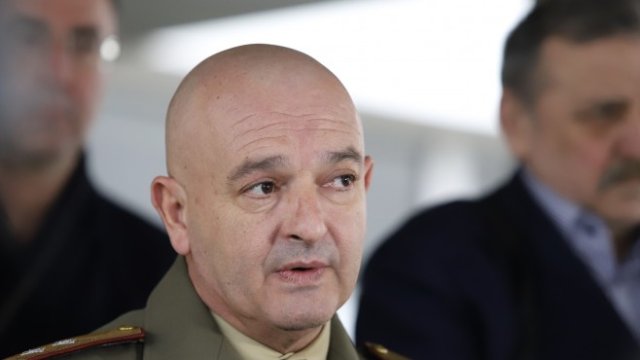 <p class="flow-text indent justify">
	Генерал-майор проф. Венцислав Мутафчийски, началник на Националния оперативен щаб и на ВМА.<em> БГНЕС/ГЕРГАНА КОСТАДИНОВА</em></p>
