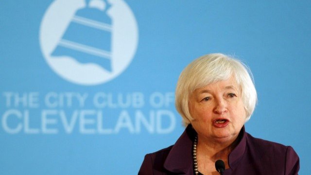 <p style="text-align: justify;">
	&bdquo;Въпреки че пазарът на труда се подобри, той все още не се е възстановил напълно&ldquo;, посочи Джанет Йелън. <em>Снимка: Ройтерс</em></p>
