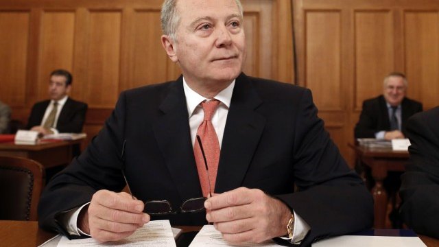 <p>
	Управителят на гръцката централна банка Йоргос Провопулос. <em>Снимка: Архив Ройтерс</em></p>
