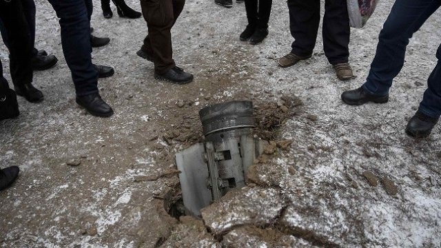 <p>
	Поне седем жертви и 16 ранени има след ракетния обстрел срещу Краматорск. Снимка: <em>Reuters</em></p>
