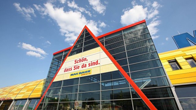 <p>
	&nbsp;И бъдещето пред Max Bahr остава неясно.<em> Снимка: Max Bahr&nbsp;</em></p>
