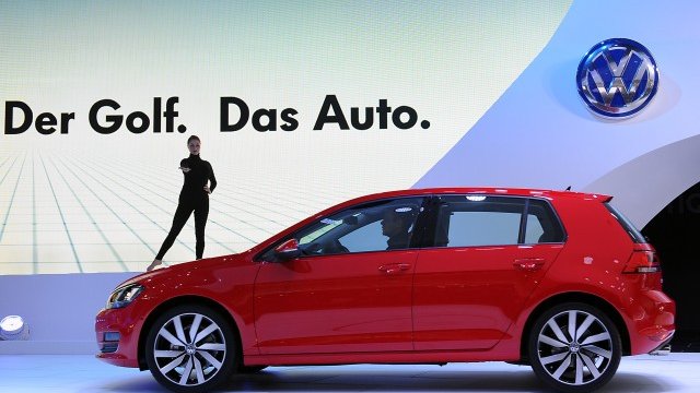 <p>
	Volkswagen разчита много на новия Golf. <em>Снимка: Getty Images News</em></p>
