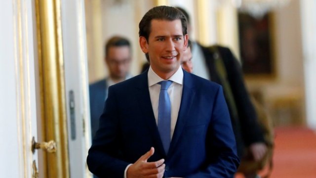 <p>
	Себастиан Курц след съботното си изявление. <em>Снимка: Ройтерс</em></p>
