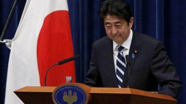 <p>
	Премиерът на Япония Шиндзо Абе. <em>Снимка: Ройтерс</em></p>

