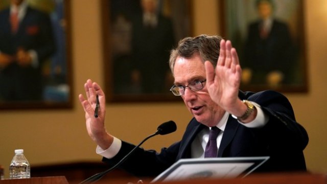 <p>
	Търговският представител на САЩ Робърт Лайтхайзър. <em>Снимка: Ройтерс</em></p>
