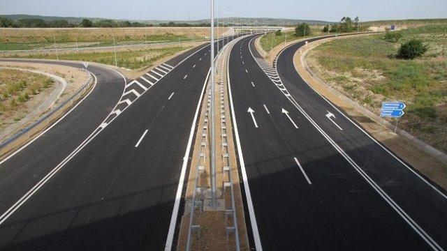 <p>
	<em>Снимка: Архив Агенция &quot;Пътна инфраструктура&quot;</em></p>
