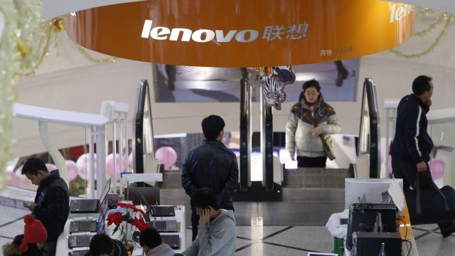 <p>
	Дали Lenovo ще пожъне успех далеч не е сигурно. <em>Снимка: архив Ройтерс</em></p>
