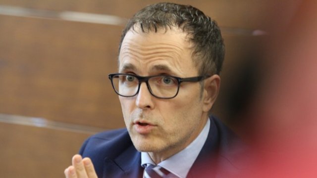 <p>
	Директорът на Българска банка за развитие Стоян Мавродиев даде брифинг<em>. Снимка: БГНЕС/БЛАГОЙ КИРИЛОВ</em></p>
