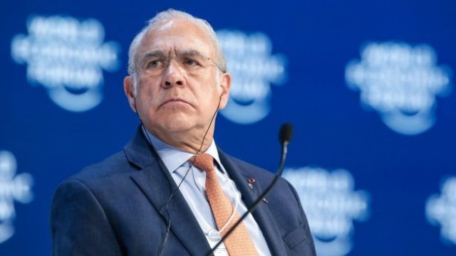 <p>
	Анхел Гурия, генерален секретар на ОИСР. <em>Снимка: Jason Alden/Bloomberg</em></p>
