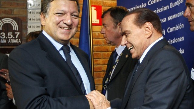 <p>
	Барозу се е обадил на вътрешния министър Марони, за да настоява кабинетът да бламира Берлускони. <em>Снимка: архив Ройтерс</em></p>
