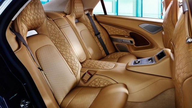 <p>
	<em>Снимка: Aston Martin</em></p>
