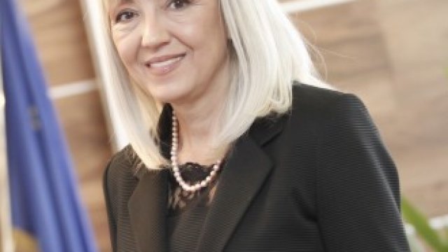 <p>
	Министърът на регионалното развитие и благоустройството Петя Аврамова.&nbsp;<em>Снимка: МРРБ</em></p>
