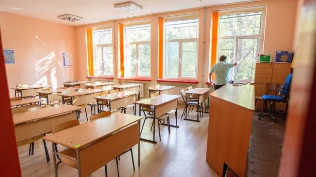<p>
	<em>Снимка: Димитър Кьосемарлиев, Investor Media Group</em></p>

