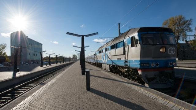 Пътническите жп превози в България намаляват с около 70% от 1995 г. насам
