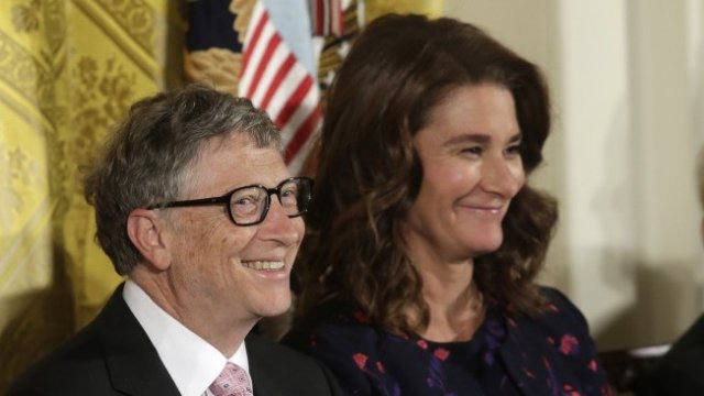 Експерт: След развода за Бил Гейтс е глобалното затопляне, за Мелинда - феминизма