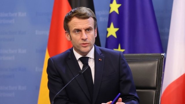 М. Конакчиева: Макрон унищожи основните партии и няма с кого да се коалира