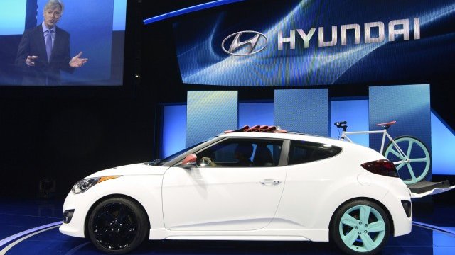 <p>
	Единствената масова марка, която бележи ръст в продажбите си, е Hyundai.<em> Снимка: Ройтерс</em></p>
