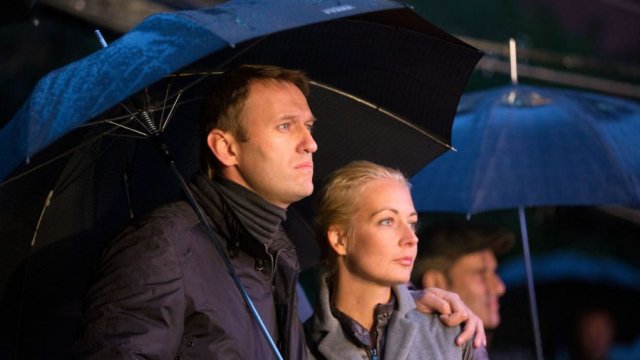 Алексей Навални и съпругата му Юлия. Снимка: Bloomberg LP