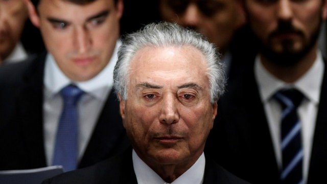 <p>
	Мишел Темер встъпва в длъжност като президент на Бразилия след отстраняването на Дилма Русеф. <em>Снимка: Ройтерс</em></p>
