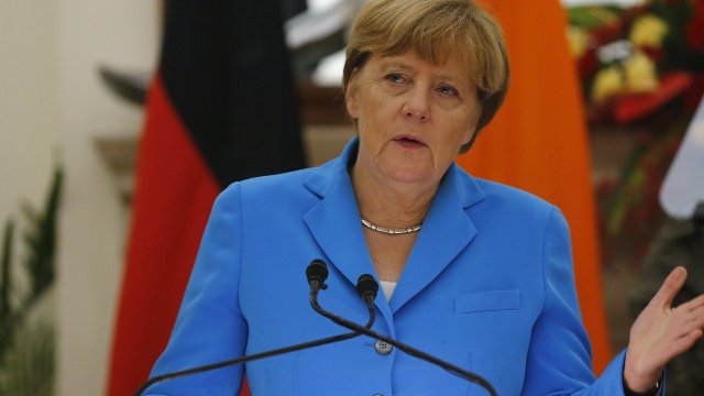 <p>
	Меркел:&nbsp;Можем да се радваме, че от години икономиката ни е добре управлявана, а в момента икономическото ни положение е добро. <em>Снимка: Ройтерс</em></p>
