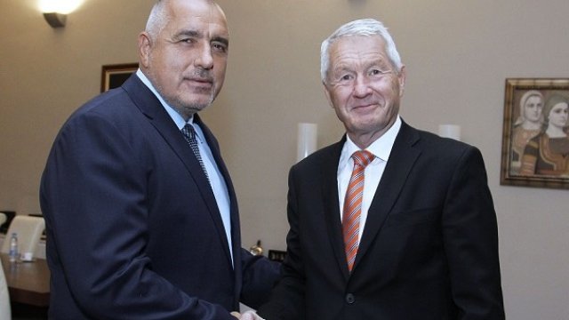 <p>
	Бойко Борисов на среща с генералния секретар на Съвета на Европа Торбьорн Ягланд<em>. <em>Снимка: МС</em></em></p>
