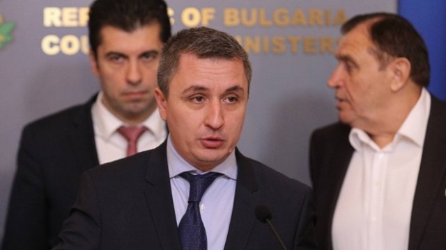 <p>
	<em>Александър Николов, Снимка: Димитър Кьосемарлиев, Investor Media Group</em></p>
