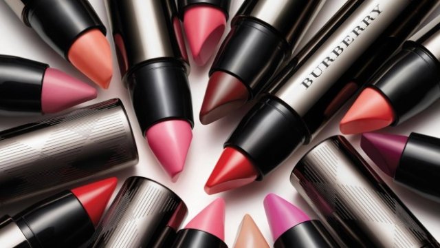 <p>
	<em>Снимка: Burberry Facebook Page</em></p>
