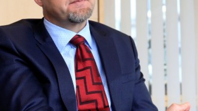 <p>
	Главният изпълнителен директор на Норвежкия инвестиционен фонд Ингве Слингстад.<em>Снимка: Архив Ройтерс</em></p>
