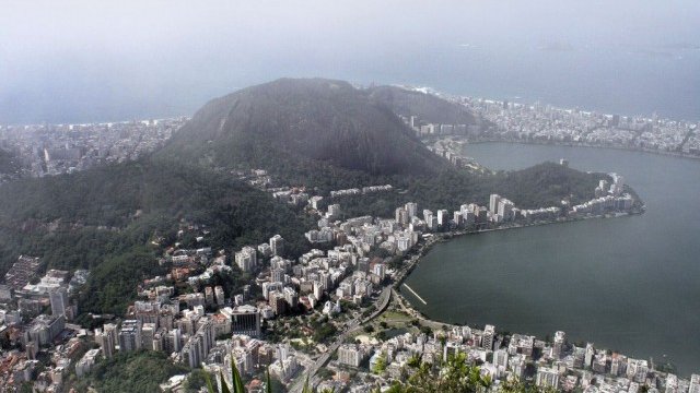 <p>
	Изглед към Рио де Жанейро. <em>Снимка: pandrcutts. Лиценз: <a href="http://creativecommons.org/" target="_blank"><strong>Creative Commons</strong></a></em></p>
