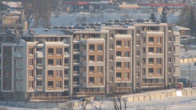 <p>
	Намалението на инвестициите в строителството през първото тримесечие спрямо годините отпреди кризата достига 87%. Снимка: Investor.bg&nbsp;</p>
