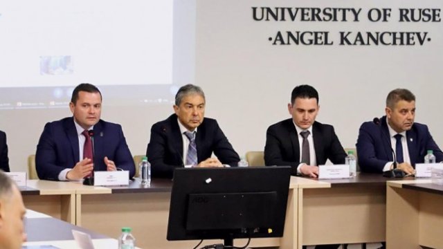 <p>
	<em>Снимка: Министерство на транспорта и съобщенията</em></p>
